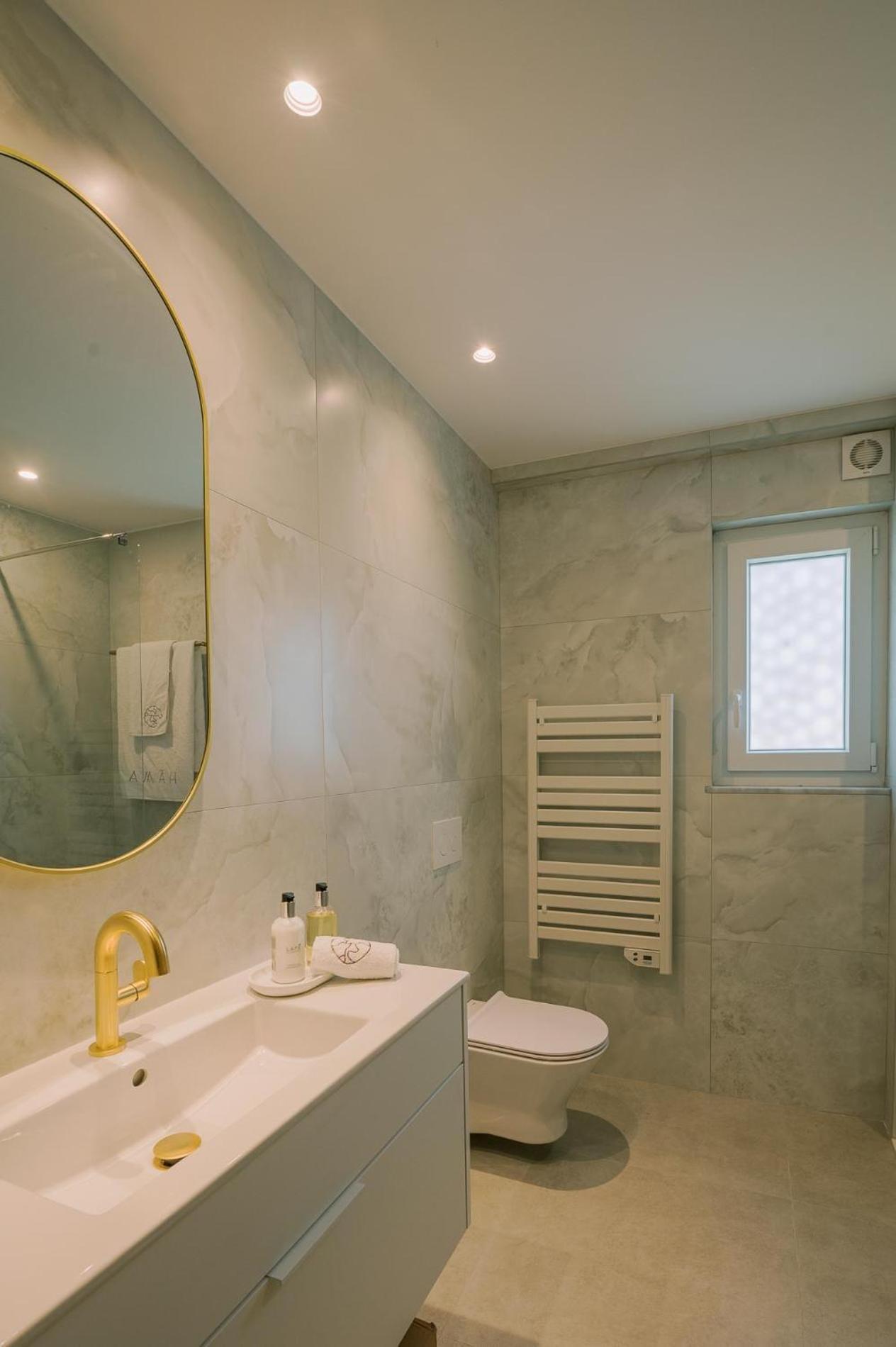 Hama Luxury Seaside Apartments Corinth Eksteriør billede